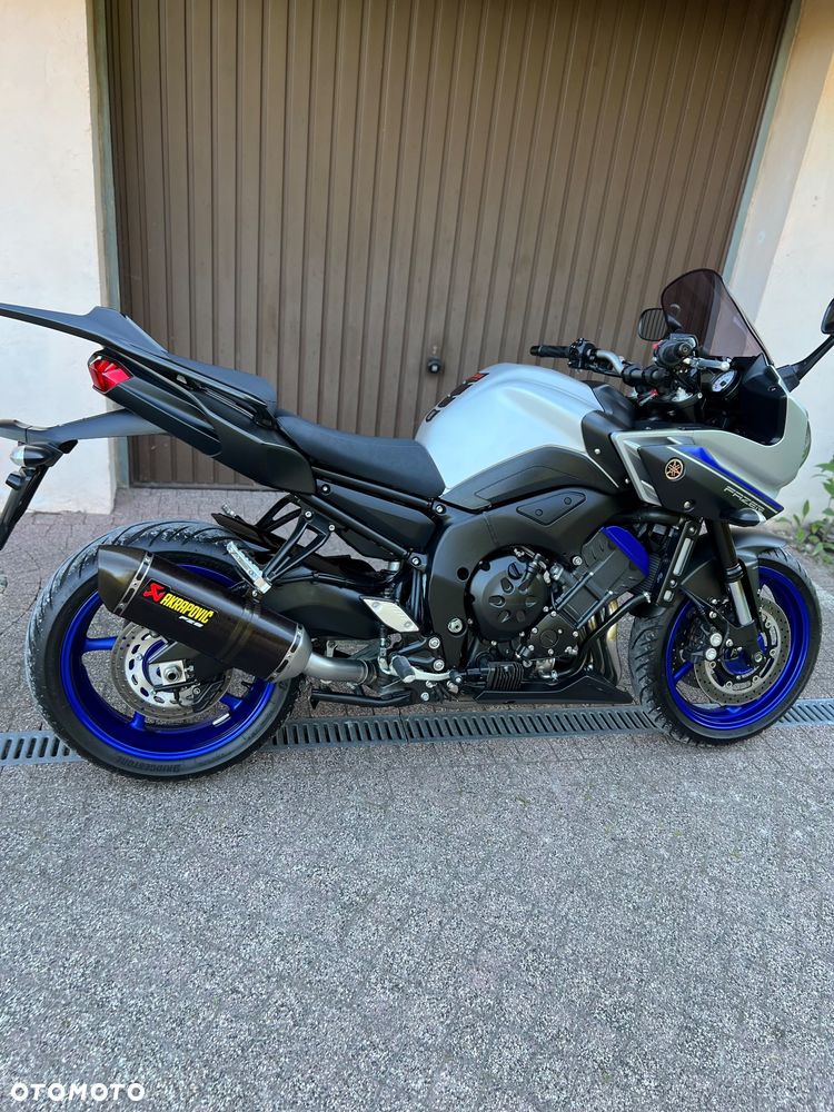 Yamaha FZ8 - 2