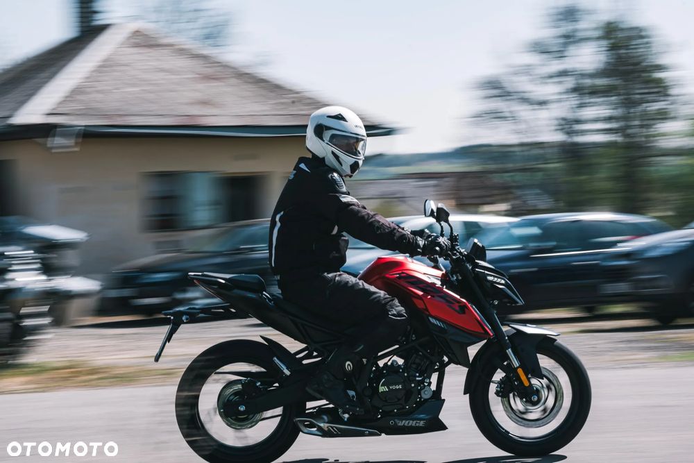 VOGE R125S - 24