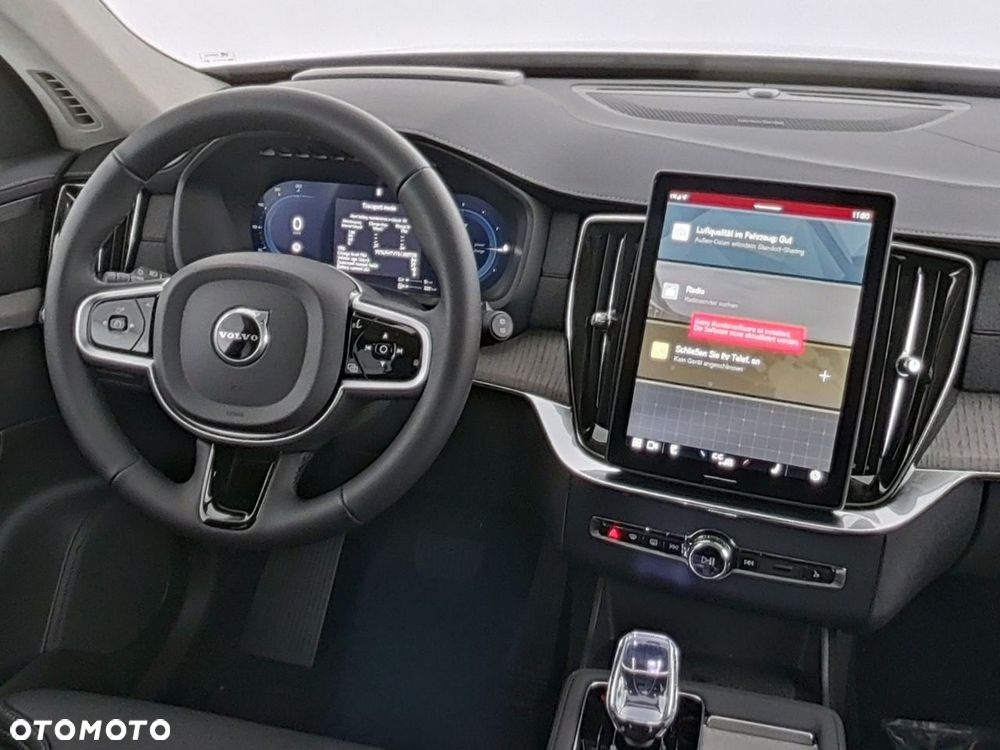 Volvo XC 90 - 8
