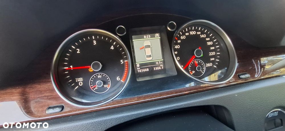 Volkswagen Passat 2.0 TDI Highline DSG - 7