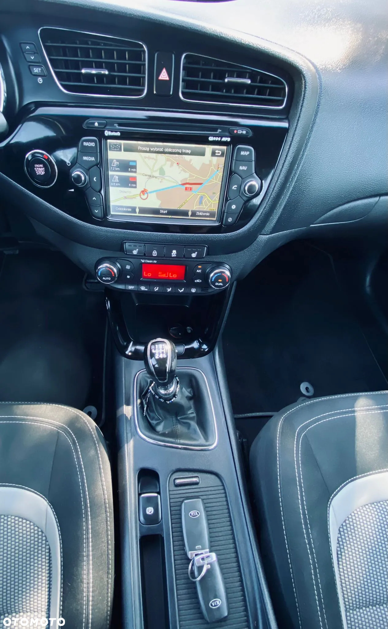 Kia Ceed 1.6 CRDi 128 Platinum Edition - 23