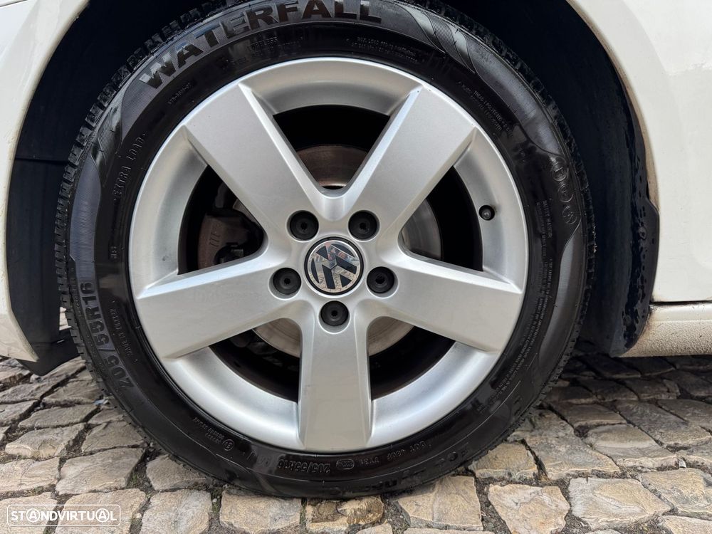 VW Golf Variant 1.6 TDi Confortline - 14
