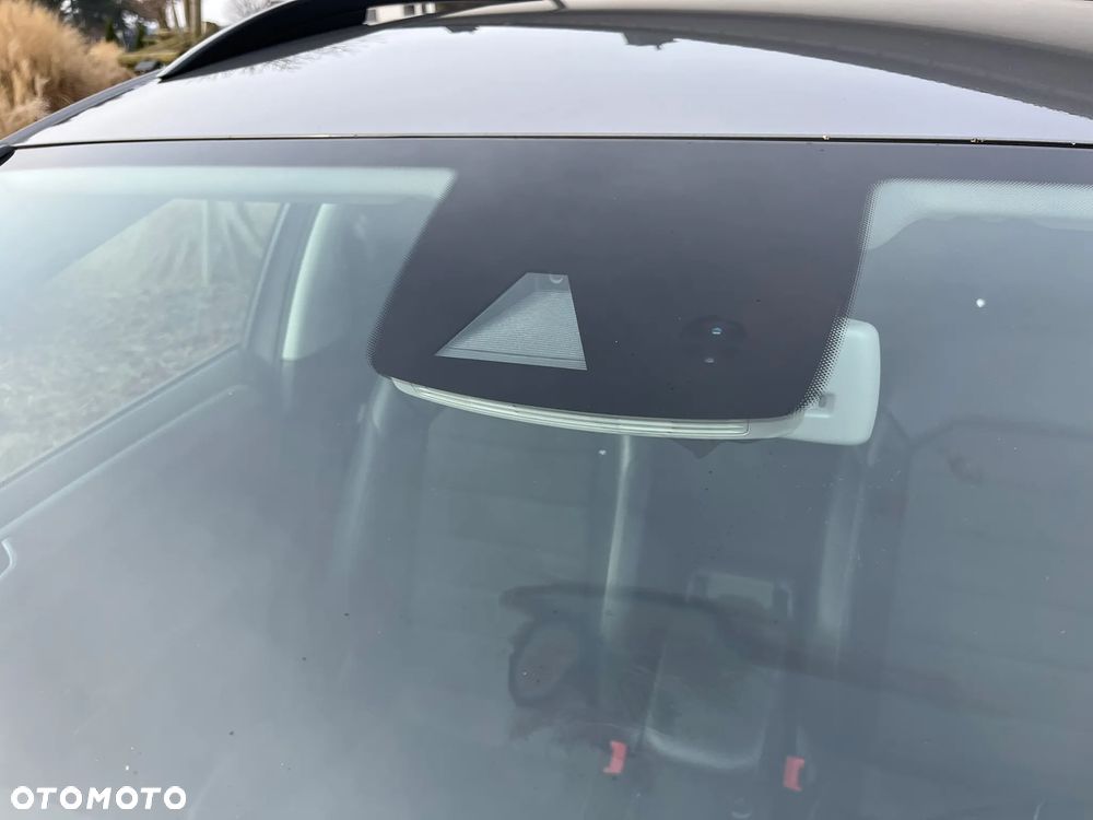 Volkswagen Golf Variant 1.6 BlueTDI DSG Comfortline - 31
