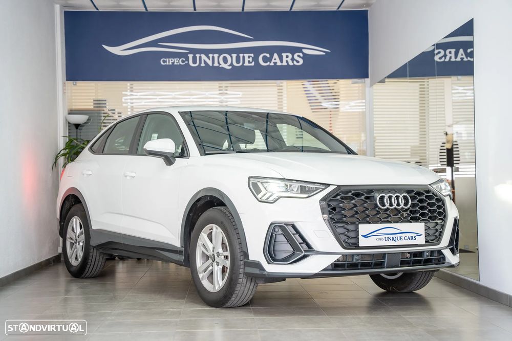 Audi Q3 45 TFSIe S line S tronic - 1