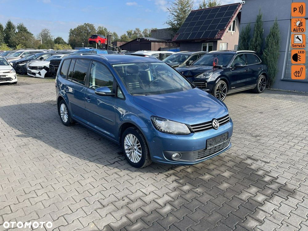 Volkswagen Touran - 1