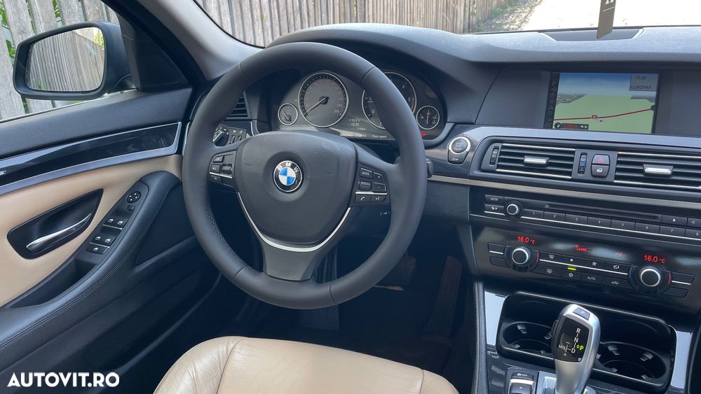 BMW Seria 5 520d - 12