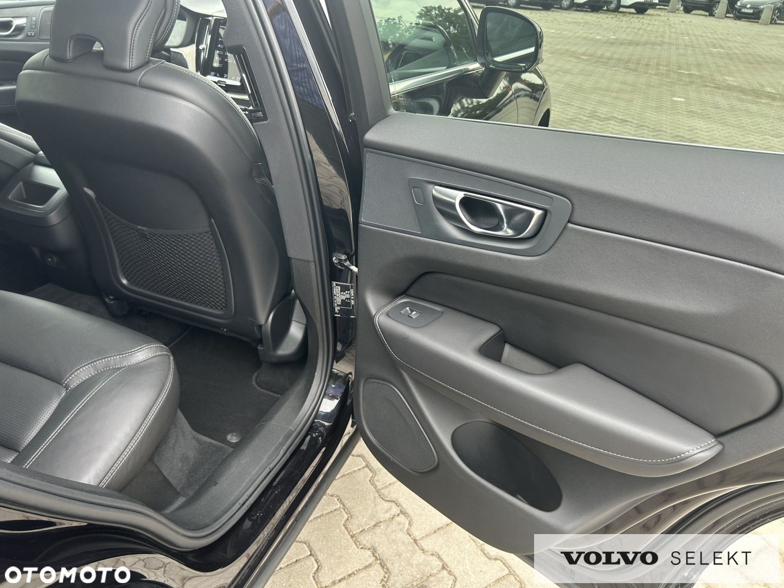 Volvo XC 60 - 25