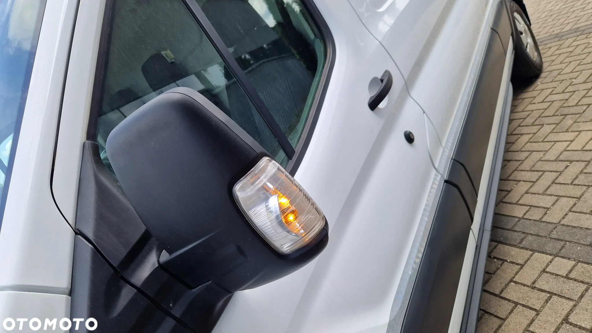 Ford Transit - 32