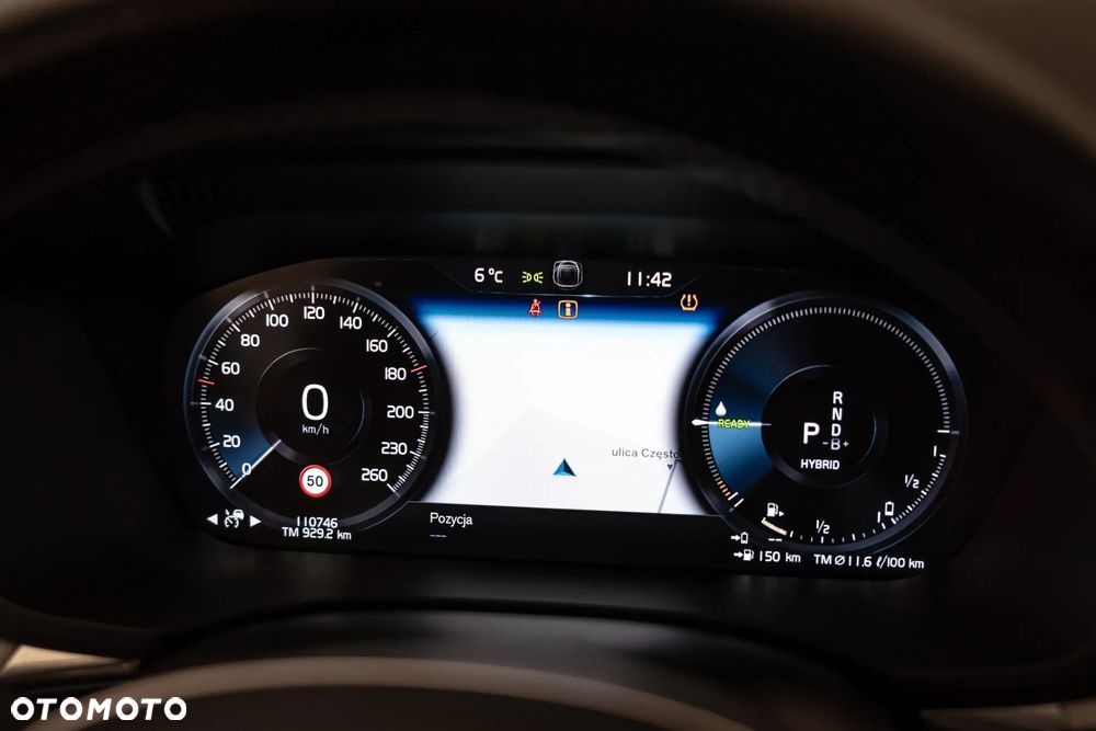 Volvo XC 60 - 30