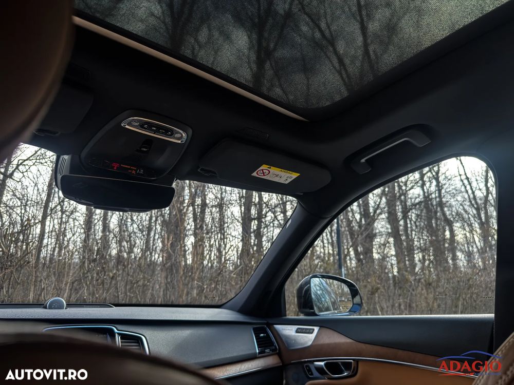 Volvo XC 90 D5 AWD Inscription - 25