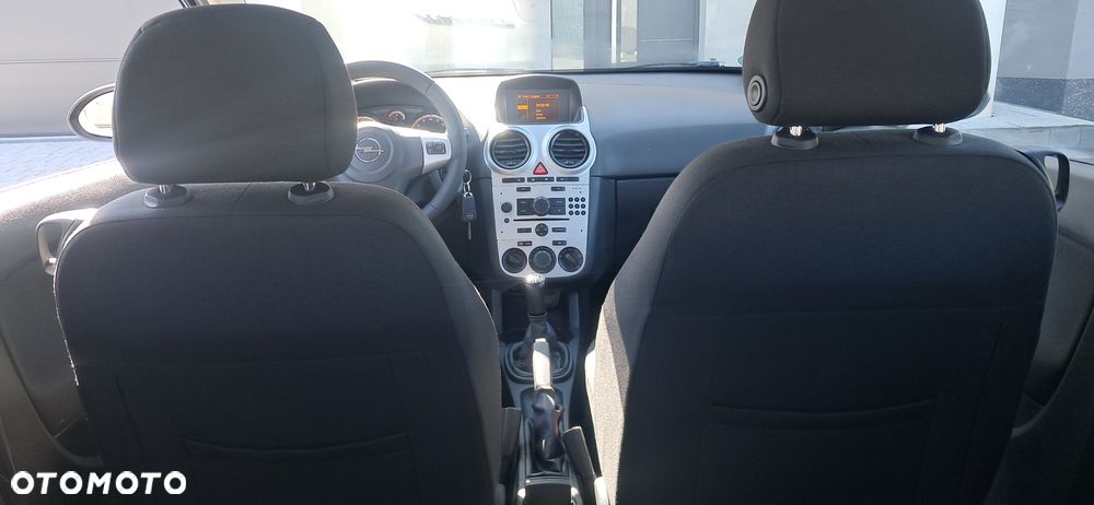 Opel Corsa 1.4 Enjoy - 3