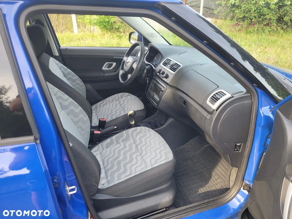 Skoda Fabia 1.4 16V STYLE Edition - 10
