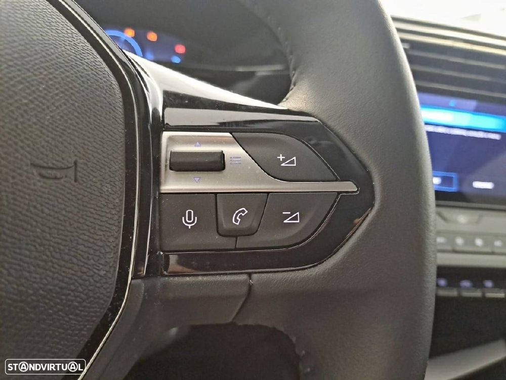 Peugeot 308 SW 1.2 Hybrid Allure e-DCS6 - 17