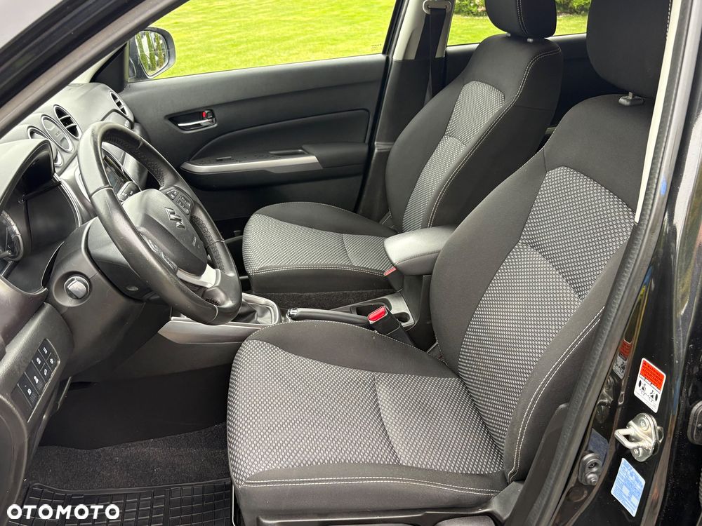 Suzuki Vitara 1.4 Boosterjet Hybrid Allgrip Comfort - 14