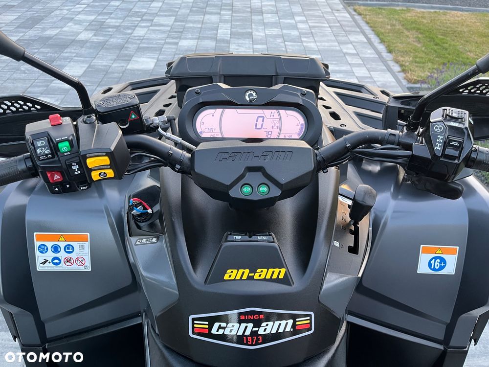 Can-Am Outlander Max - 9