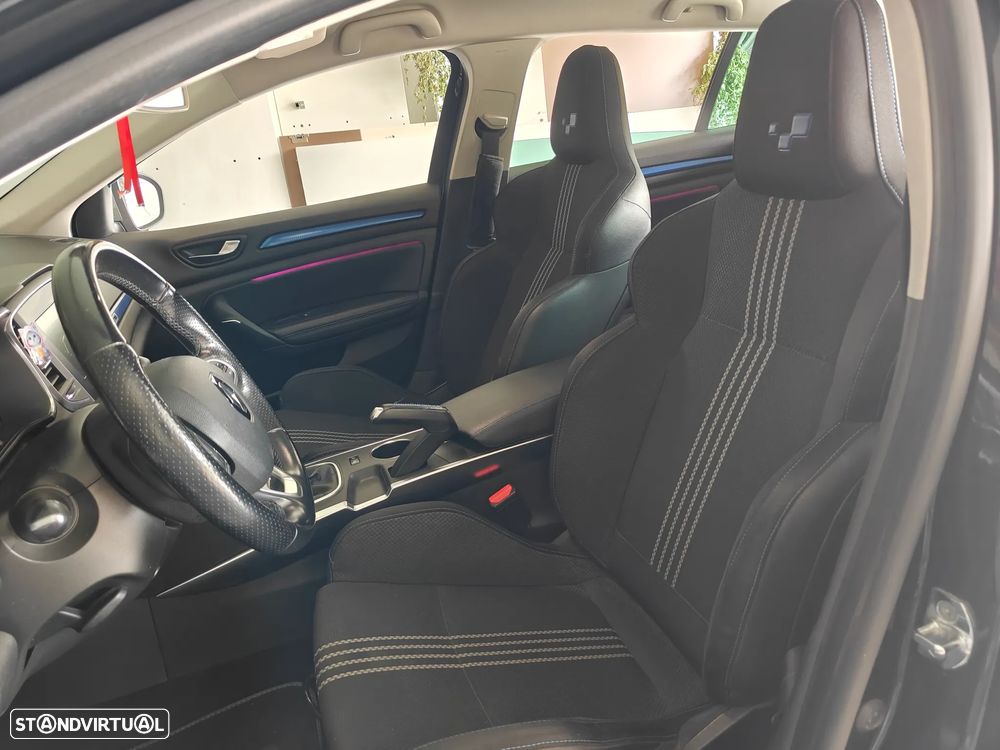 Renault Mégane Sport Tourer 1.5 dCi GT Line - 10