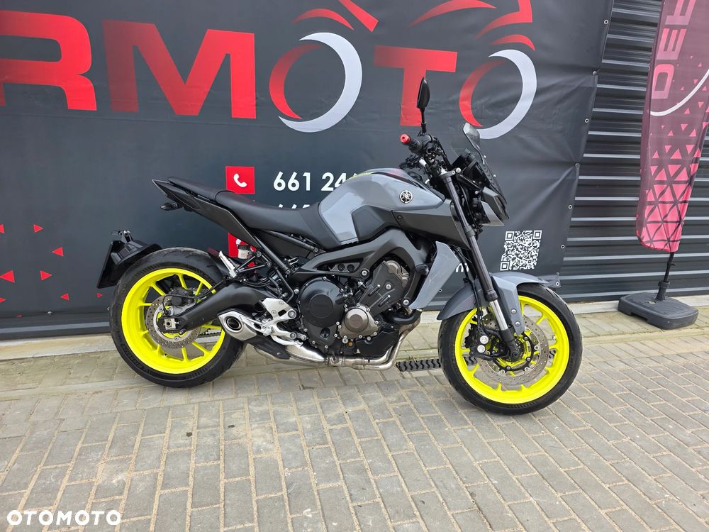 Yamaha MT - 5