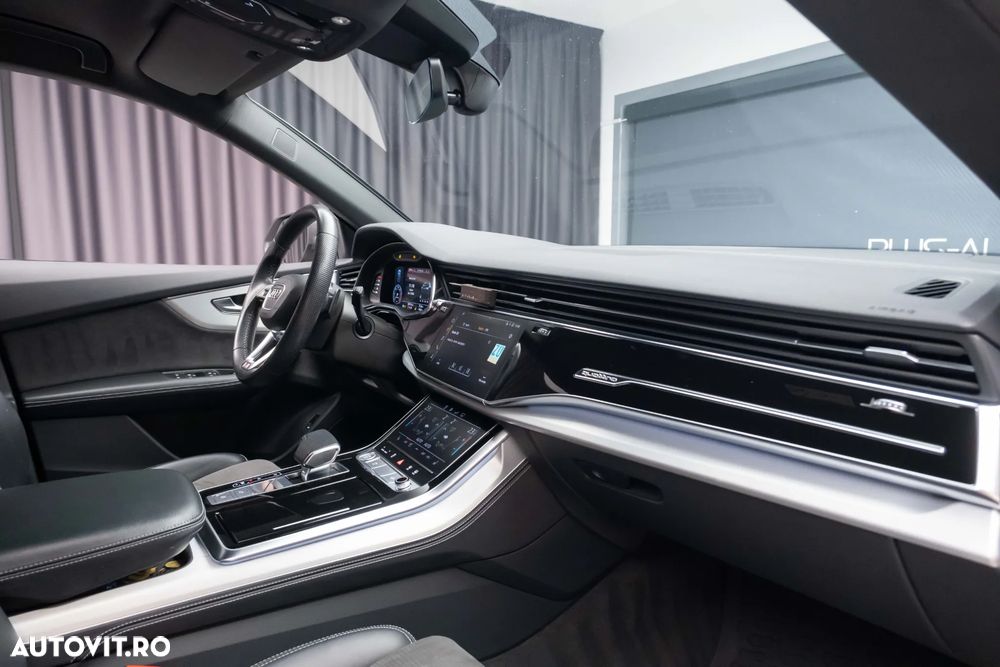 Audi Q8 - 37