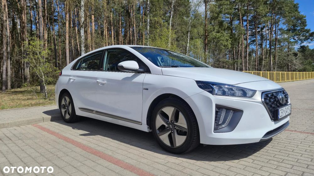 Hyundai IONIQ Hybrid Premium - 16