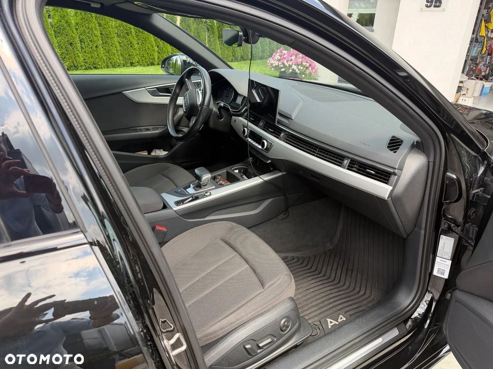 Audi A4 Avant 40 TDI mHEV Advanced S tronic - 10