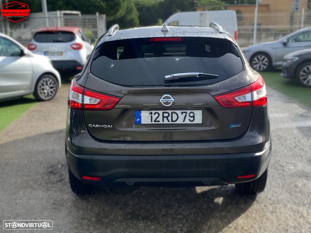 Nissan Qashqai 1.5 dCi N-Connecta - 4