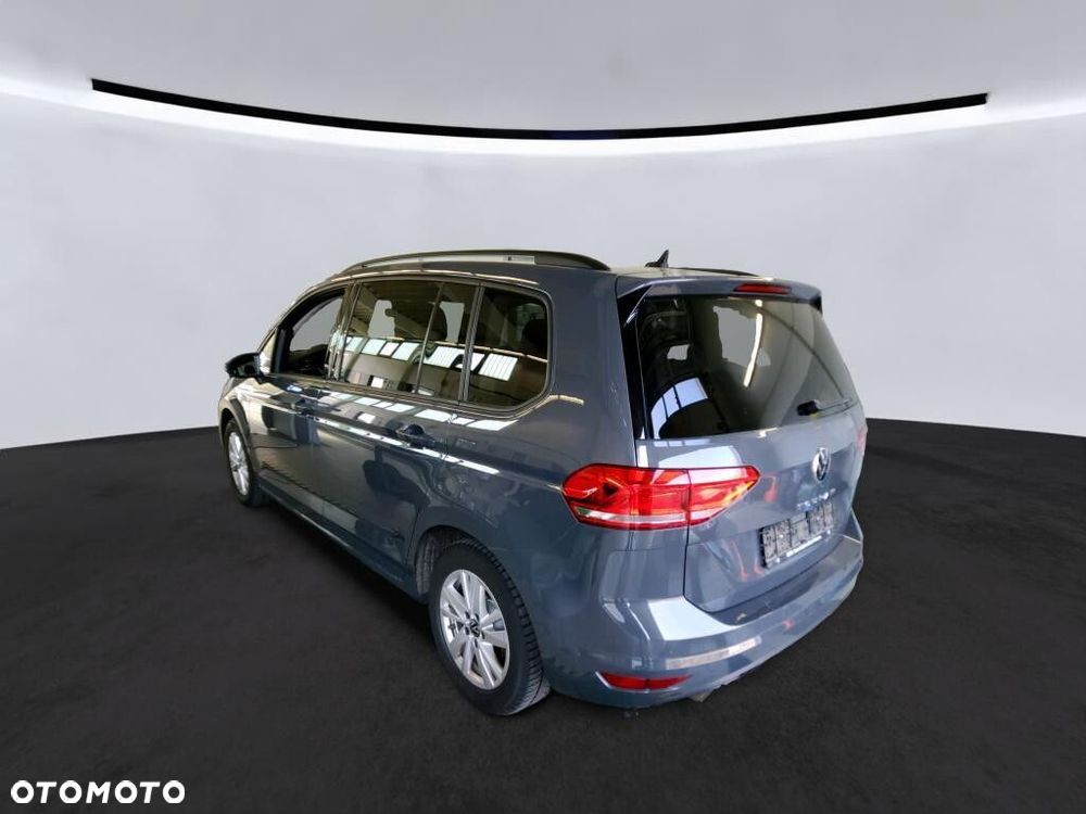 Volkswagen Touran 2.0 TDI BMT Comfortline DSG - 4