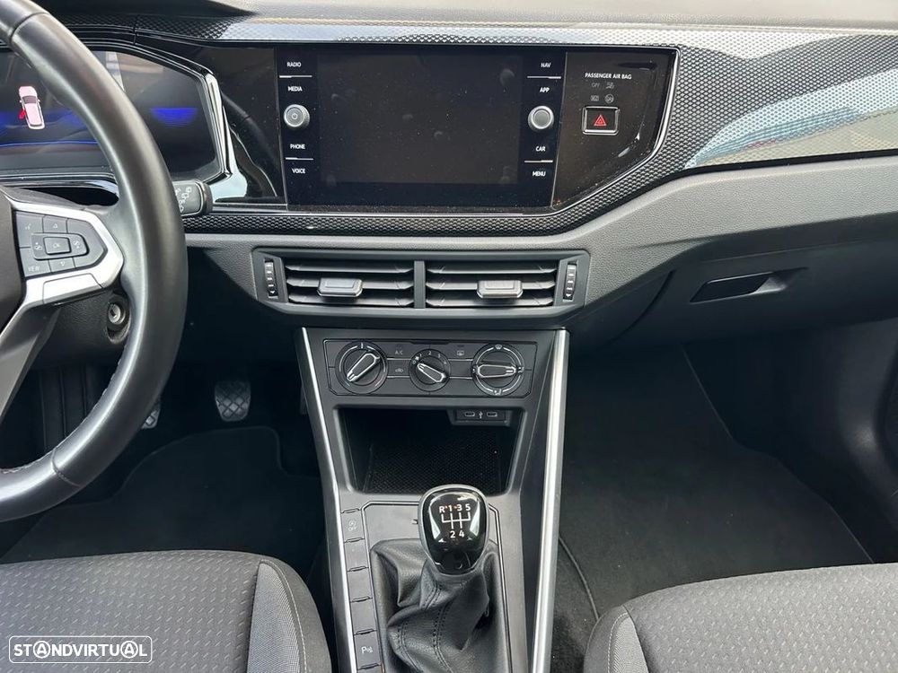 VW Polo 1.0 TSI Urban - 12