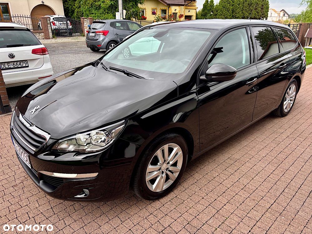 Peugeot 308 1.6 e-HDi Allure S&S - 17