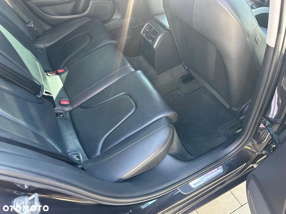 Audi A4 Avant 2.0 TDI ultra - 24