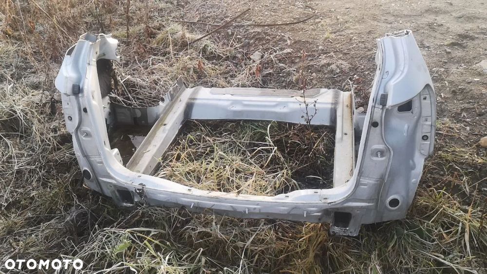 PASSAT B6 KOMBI SREBRNY TYŁ PAS BŁOTNIK TYLNI LEWY PRAWY ĆWIARTKA TYLNA LEWA PRAWA SŁUPEK