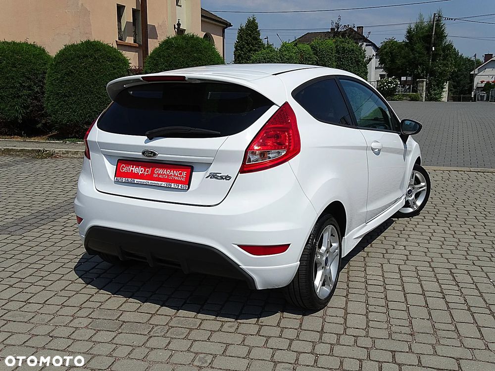 Ford Fiesta 1.4 Sport - 25