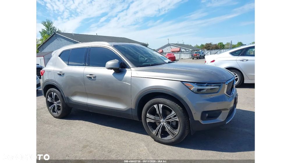 Volvo XC 40 - 5