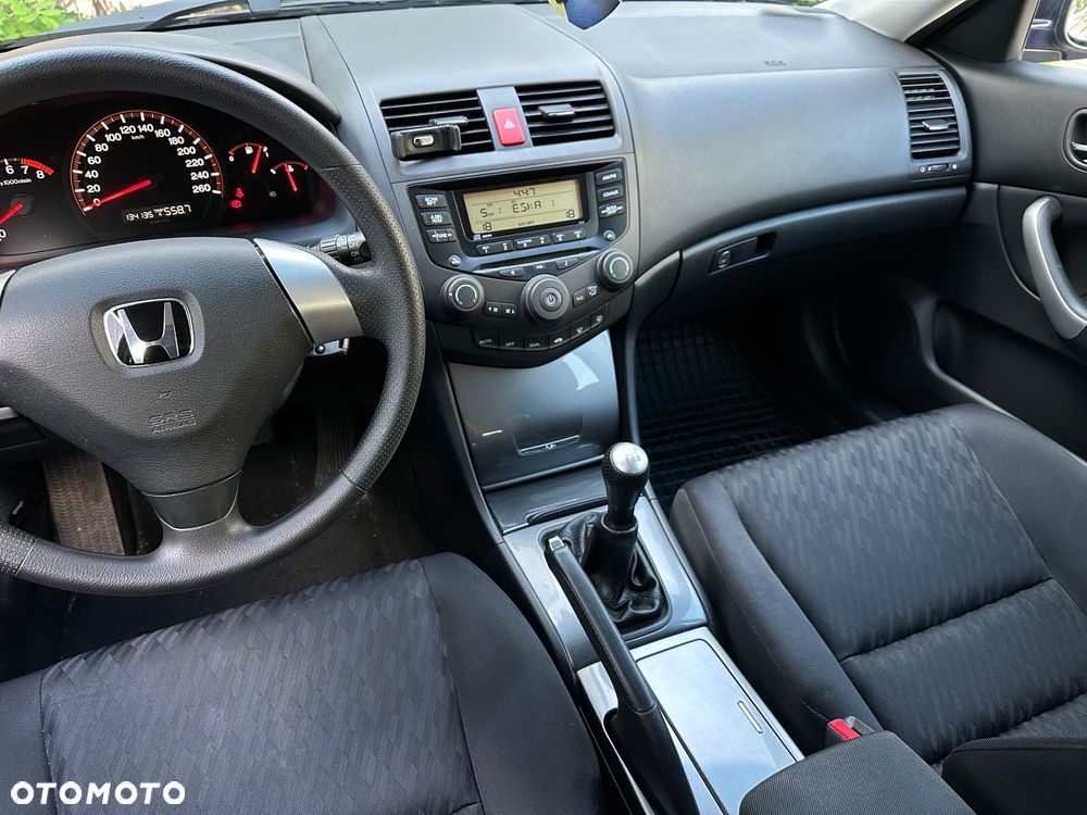 Honda Accord 2.0 i Comfort - 21