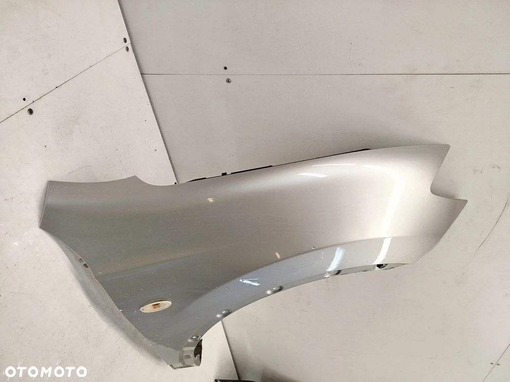 ^ BŁOTNIK PRZÓD PRZEDNI PRAWY NISSAN QASHQAI J10 LIFT FL KY0 SREBRNY - 2