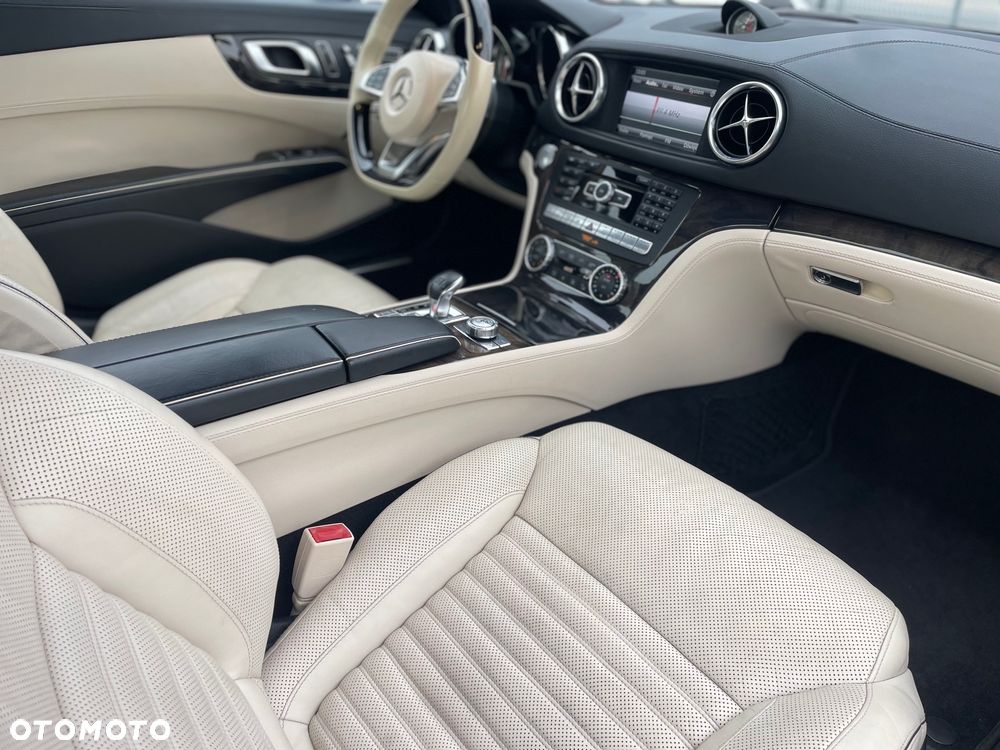 Mercedes-Benz SL 500 7G-TRONIC - 11