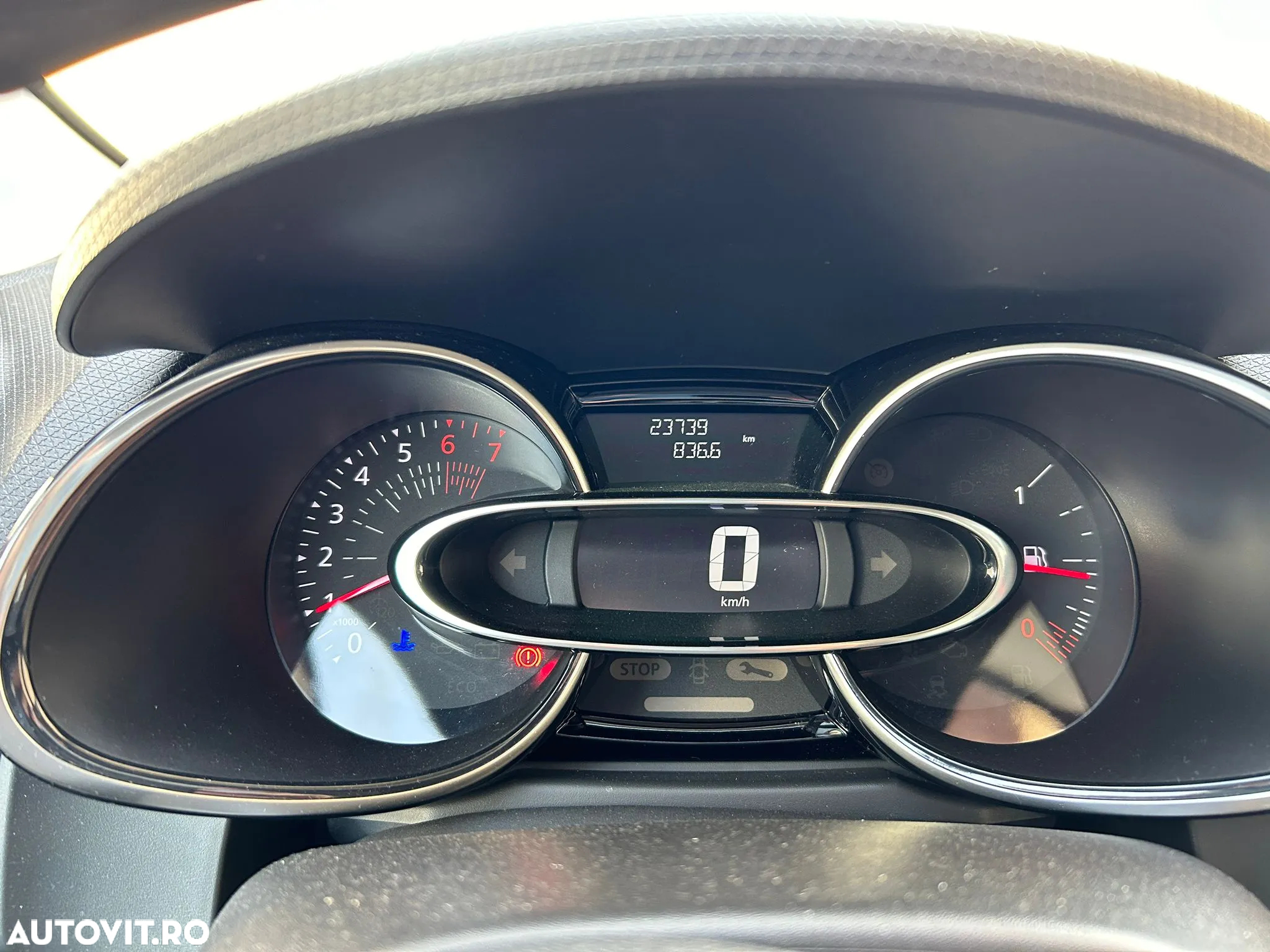 Renault Clio IV TCe Zen - 5