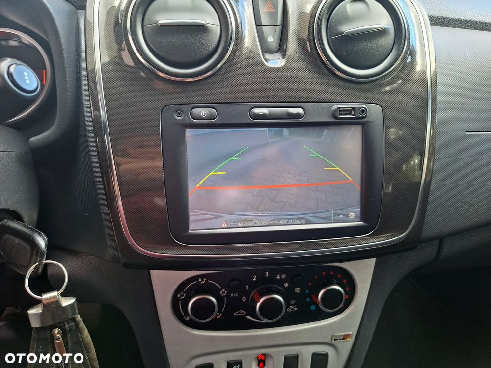 Dacia Sandero - 28