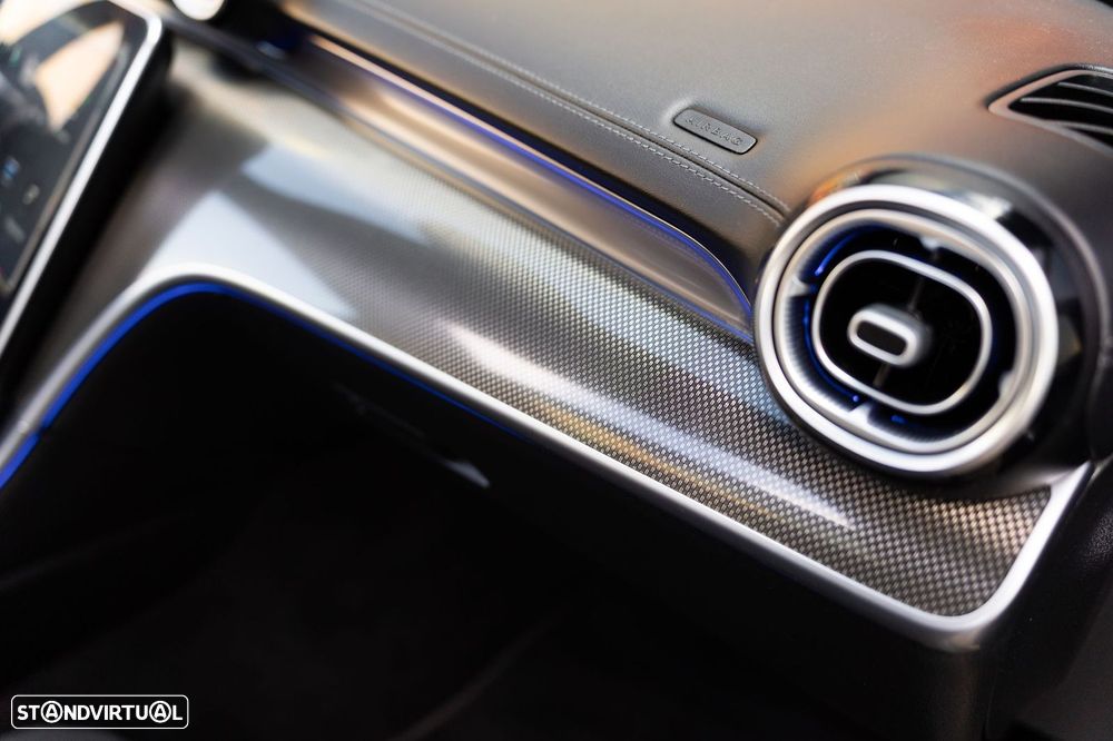 Mercedes-Benz C 300 e AMG Line - 25