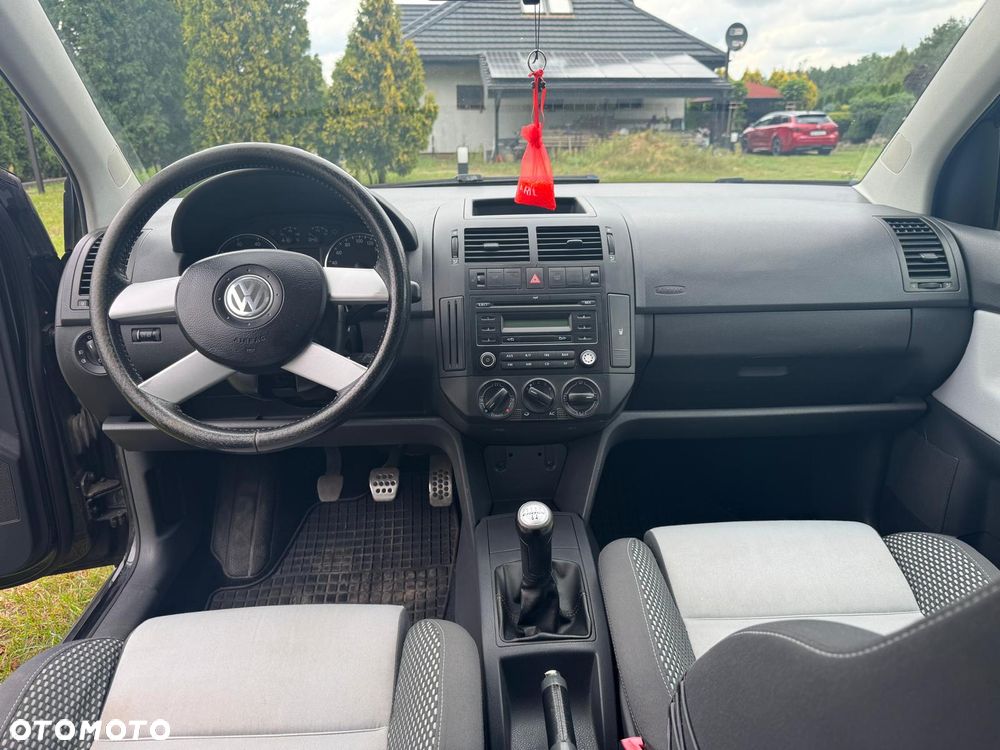 Volkswagen Polo Cross - 13