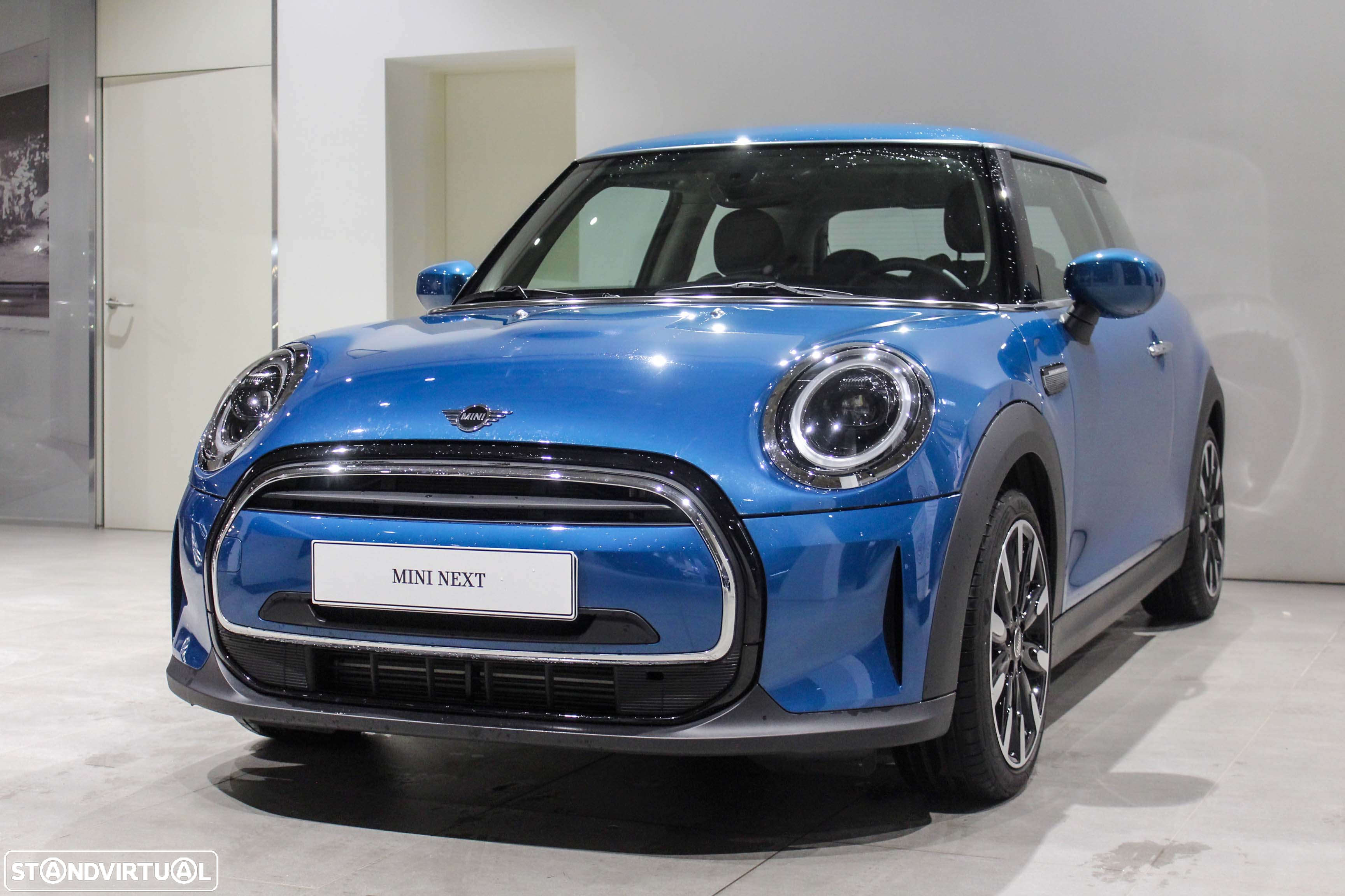 MINI 3 Portas One - 2