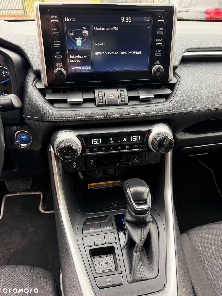 Toyota RAV4 2.5 Hybrid Comfort 4x2 - 12