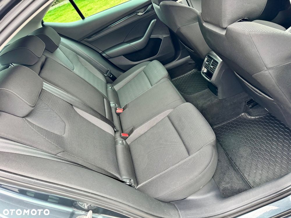 Skoda Octavia 2.0 TDI Ambition - 13