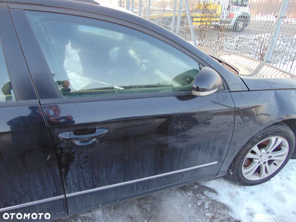 DRZWI PRAWE PRZÓD PRZEDNIE VW PASSAT B6 LC9X KOMBI - 1