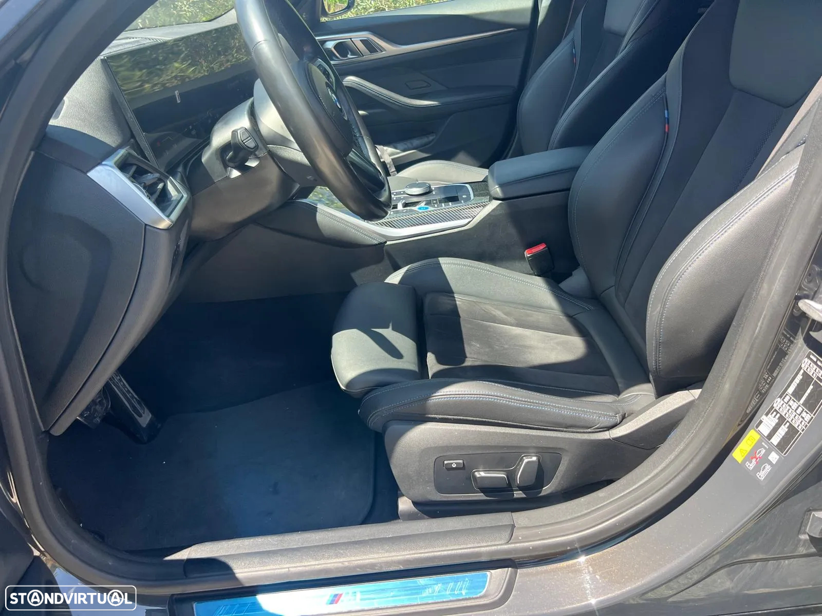 BMW i4 eDrive40 Pack Desportivo M - 14