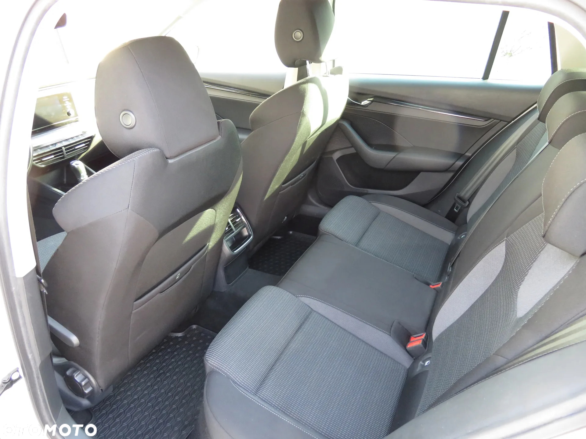 Skoda Octavia 1.0 TSI Ambition - 10