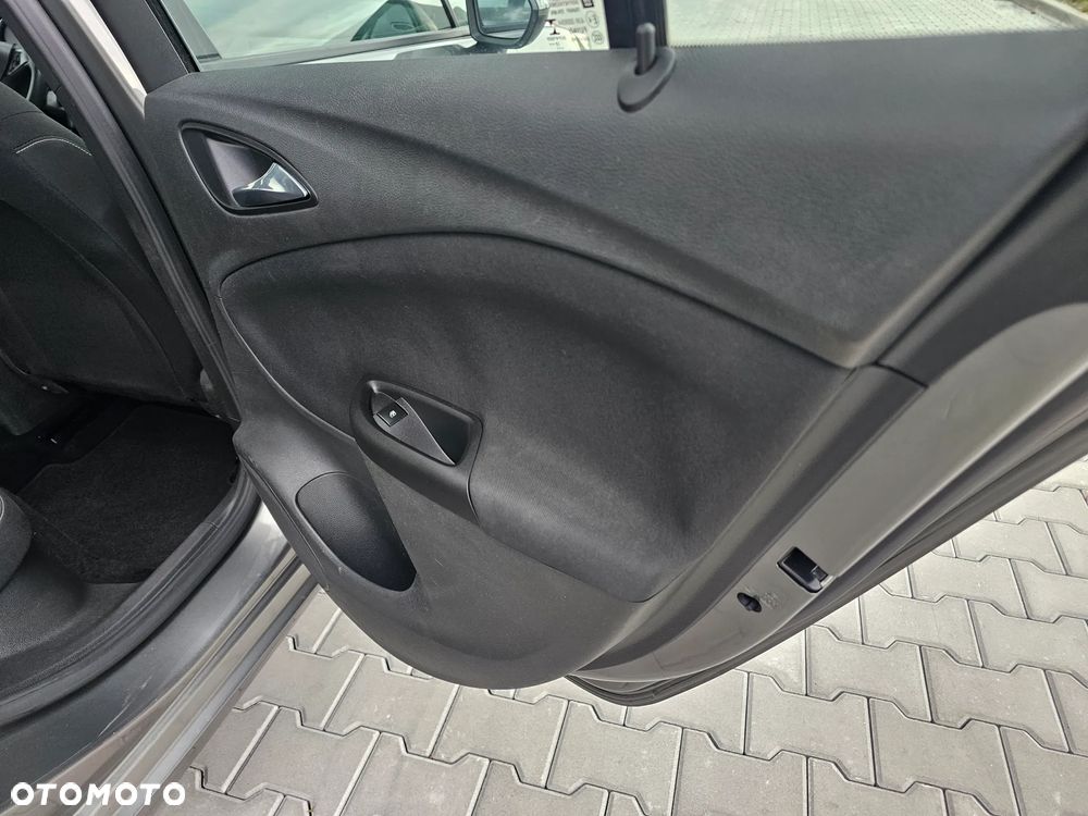 Opel Astra 1.6 D Start/Stop Edition - 33