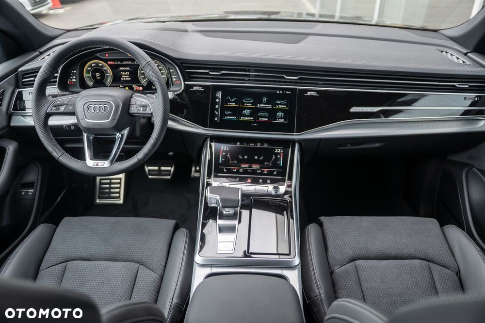 Audi Q8 - 23