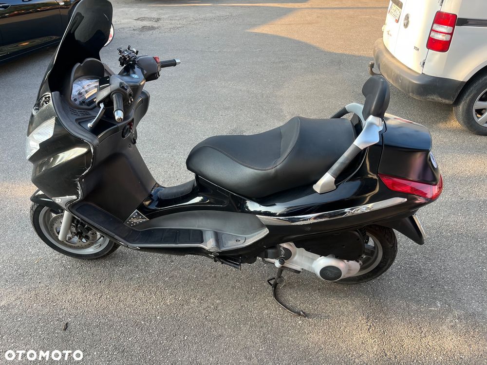 Piaggio X8 - 3