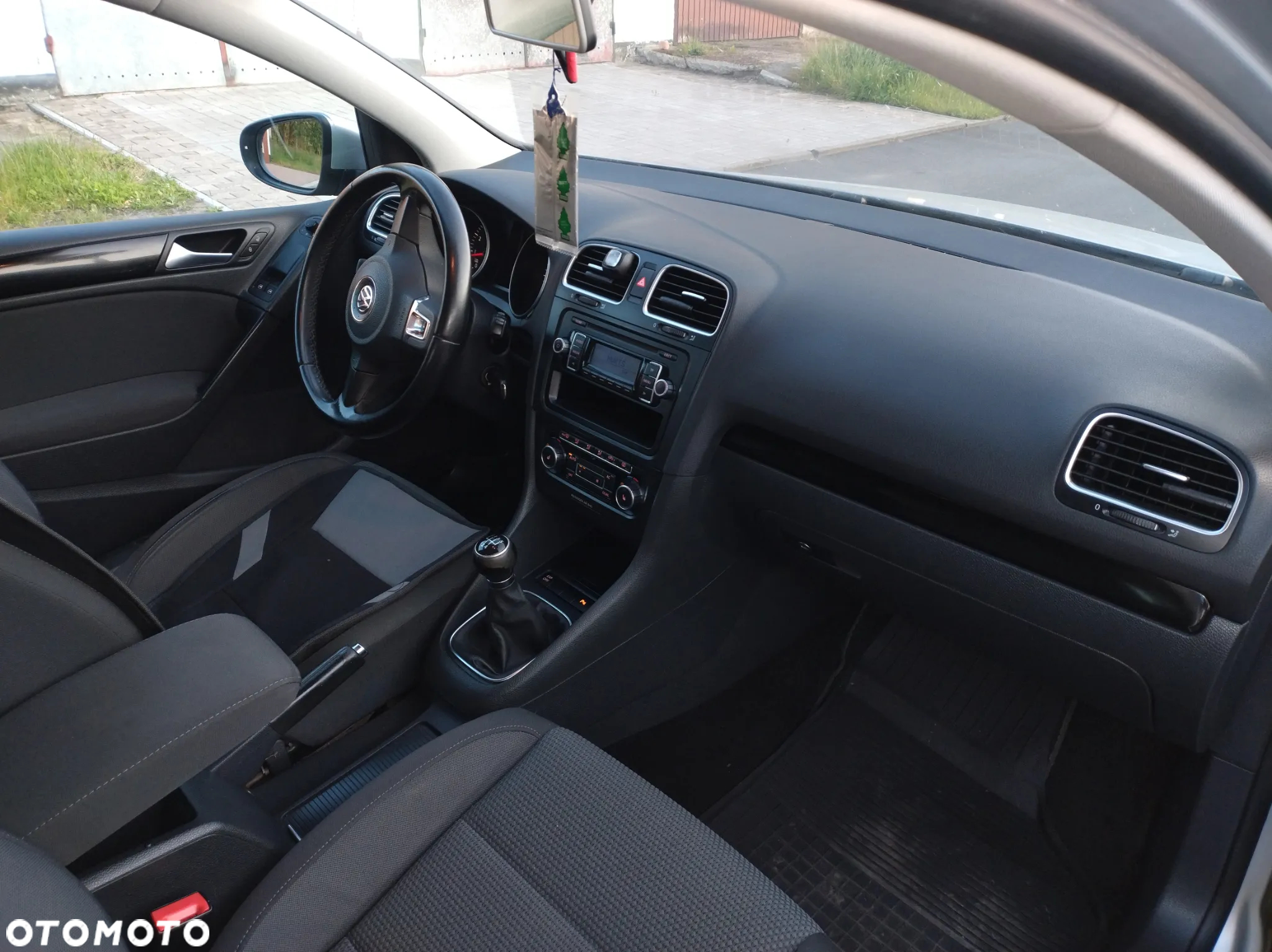 Volkswagen Golf 1.6 Comfortline - 13