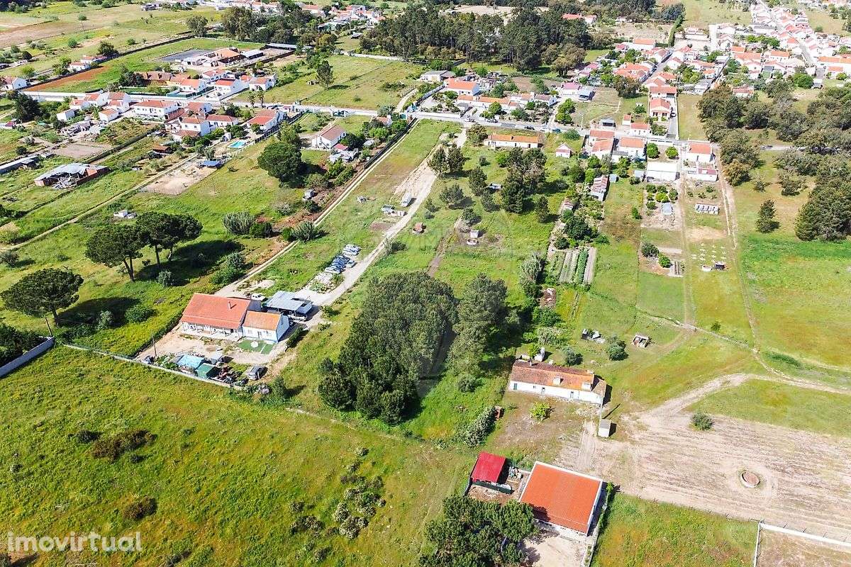 Moradia T1 para venda - Grande imagem: 2/13